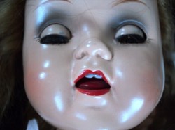 16 inch ideal saucy walker_06